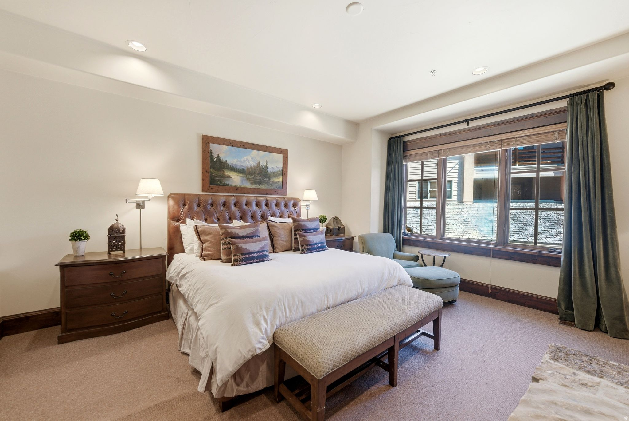 INN AT SILVERLAKE - Residential