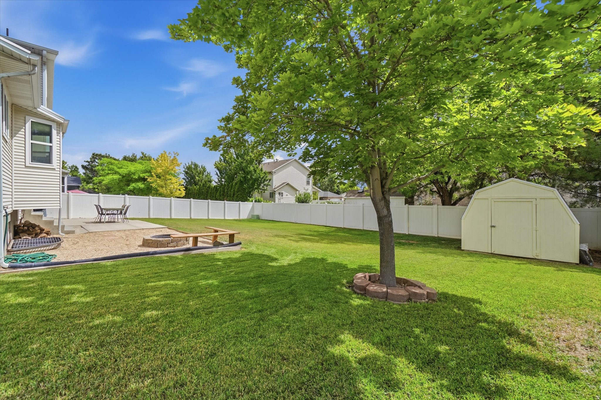 MEADOWS - Residential