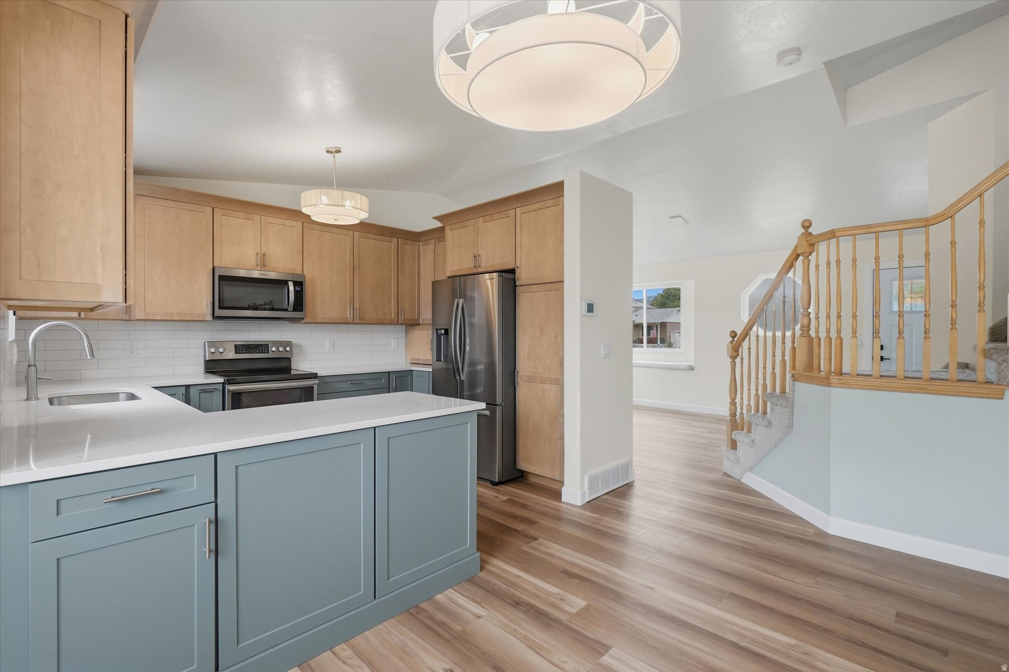 MEADOWS - Residential