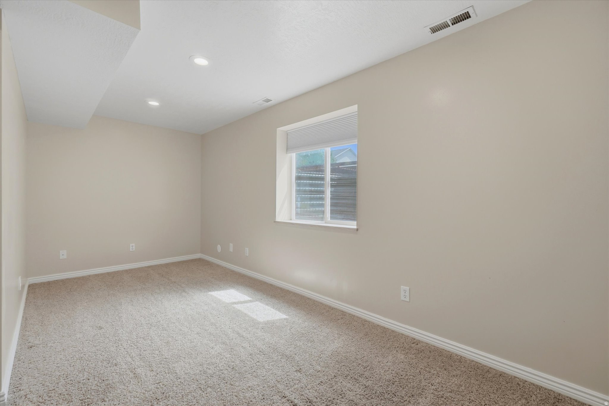 MEADOWS - Residential