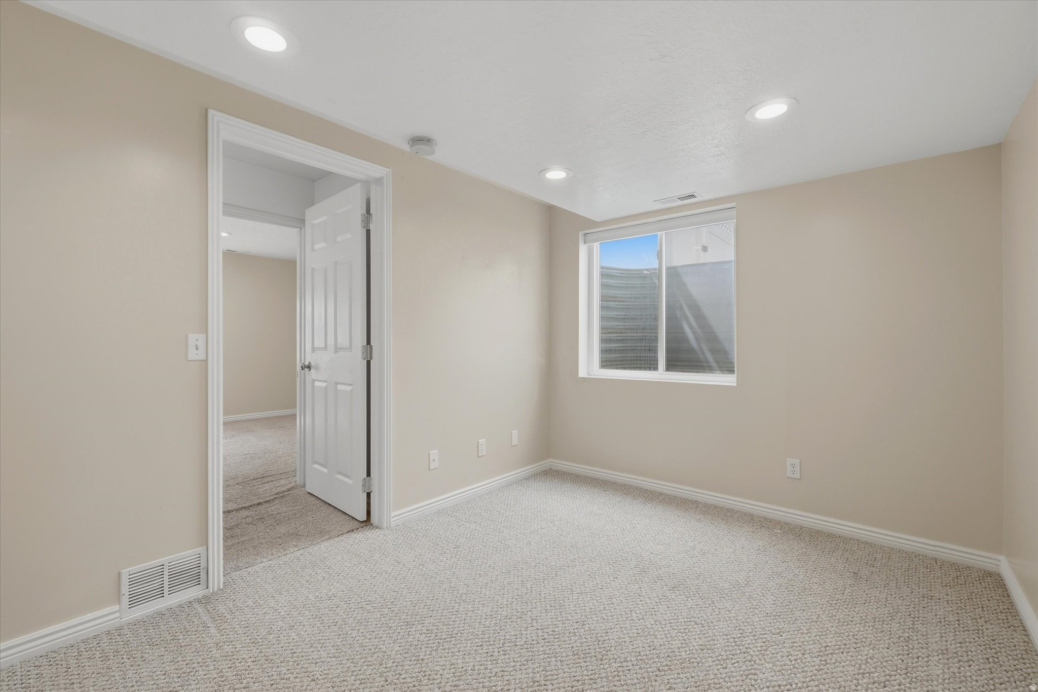 MEADOWS - Residential
