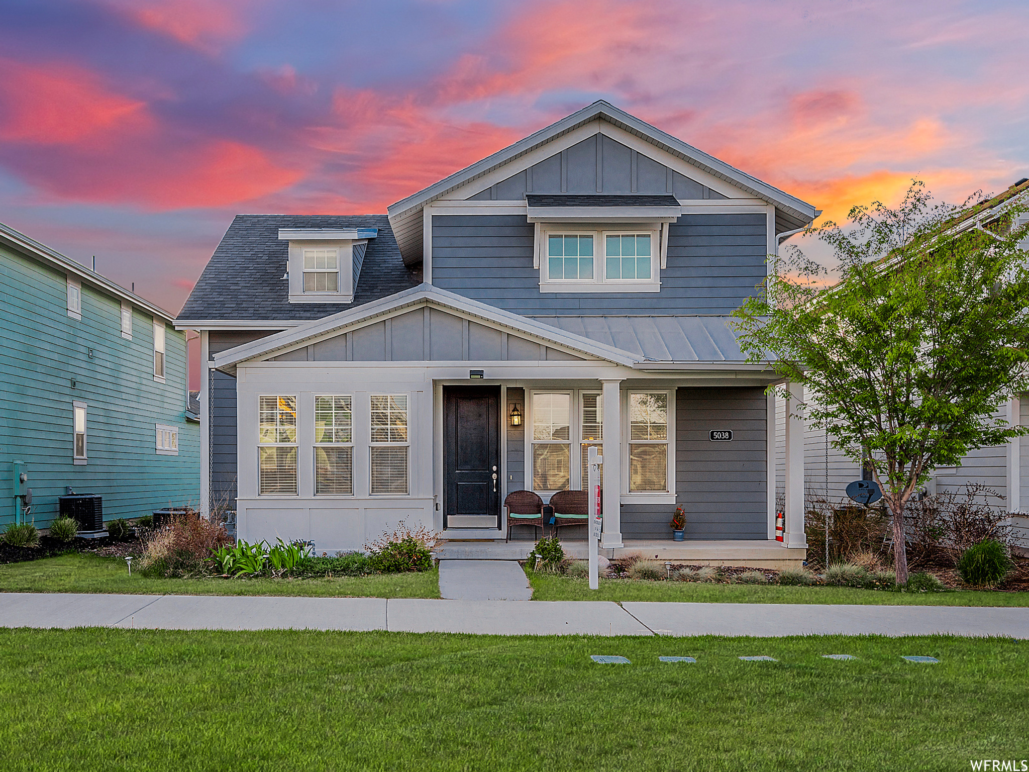DAYBREAK - Residential