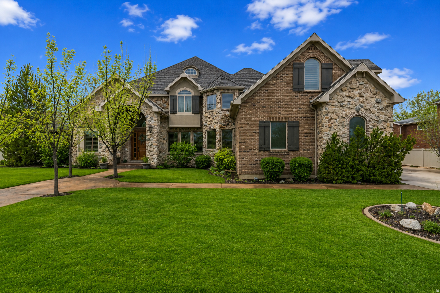 HEATHER COVE - Residential