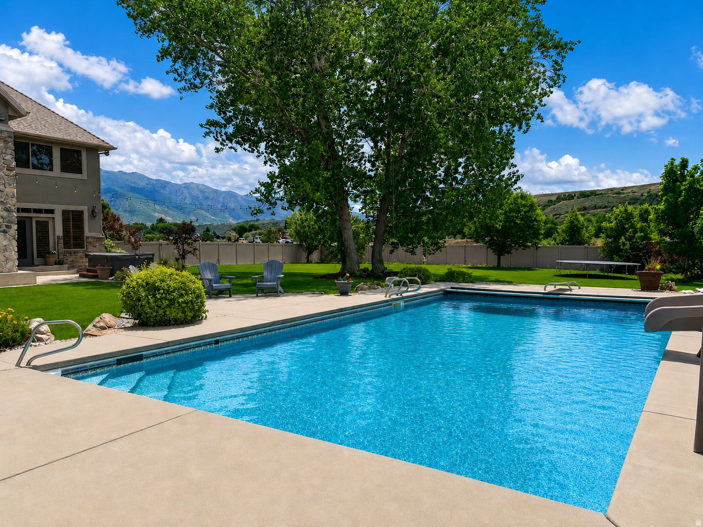 HEATHER COVE - Residential