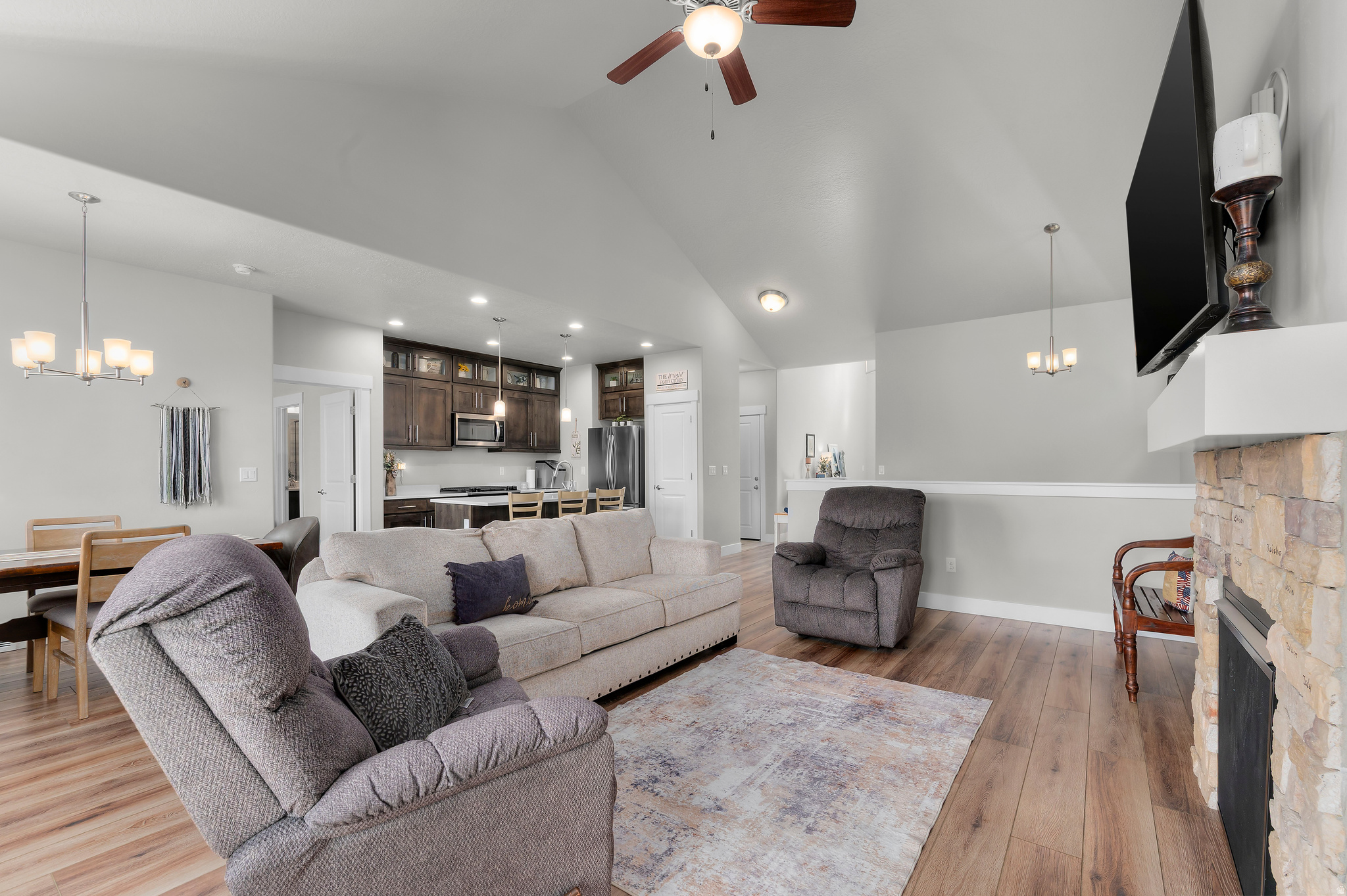 GLENMOOR GREENS - Residential