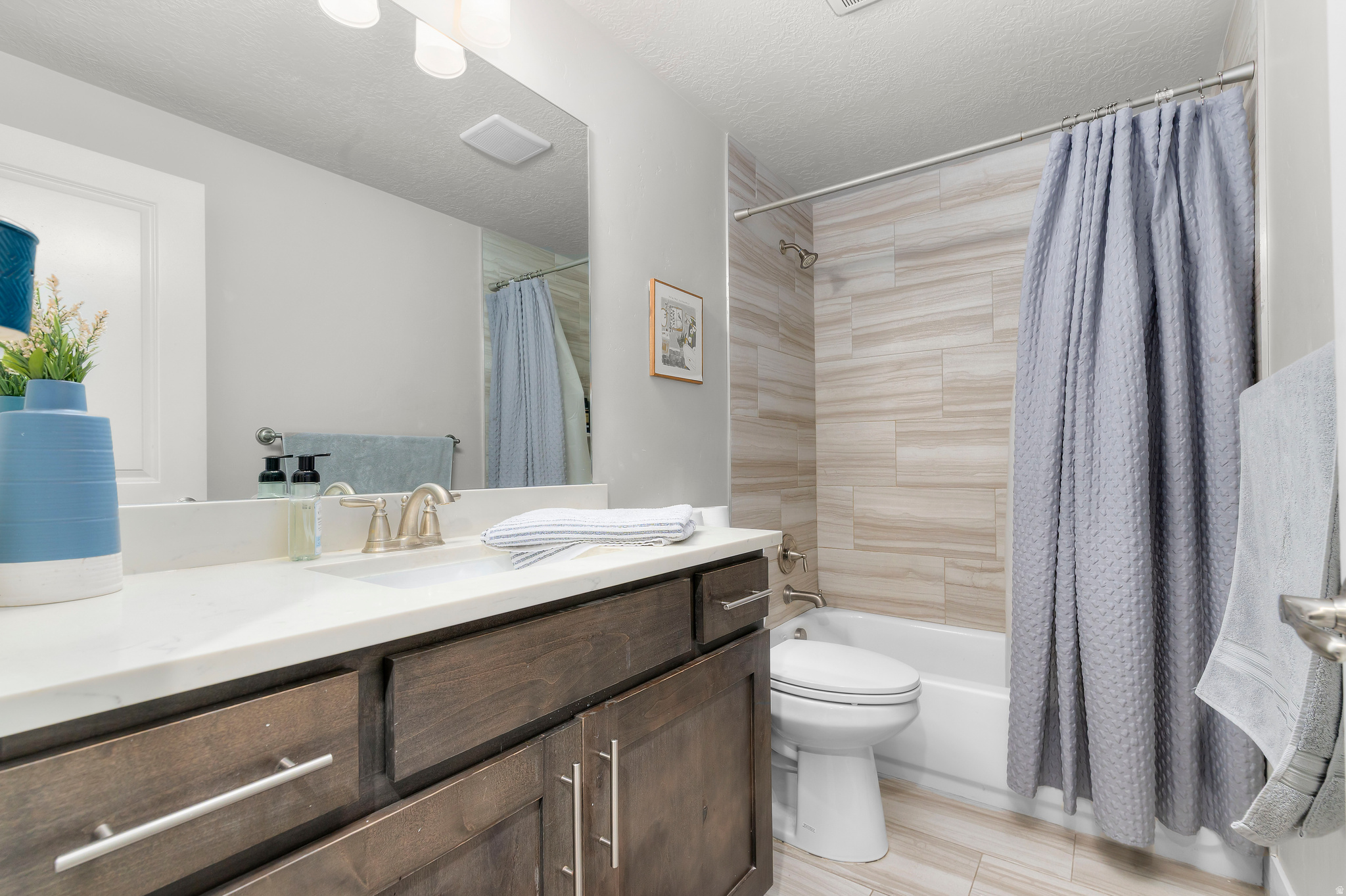 GLENMOOR GREENS - Residential