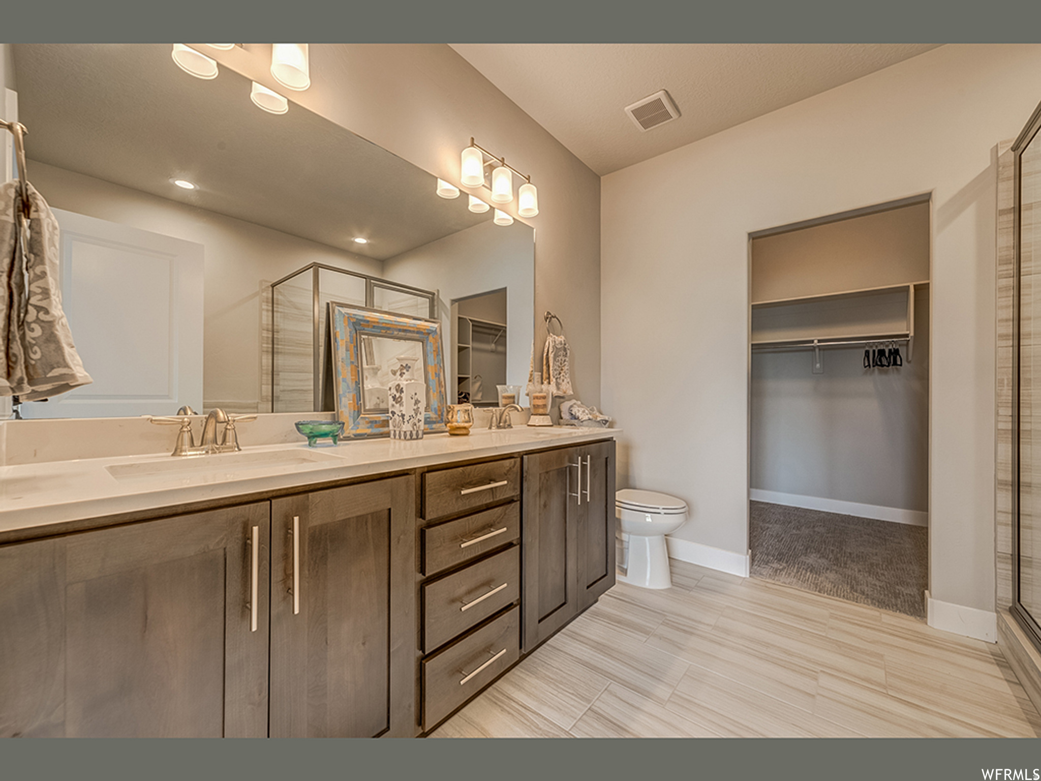 GLENMOOR GREENS - Residential