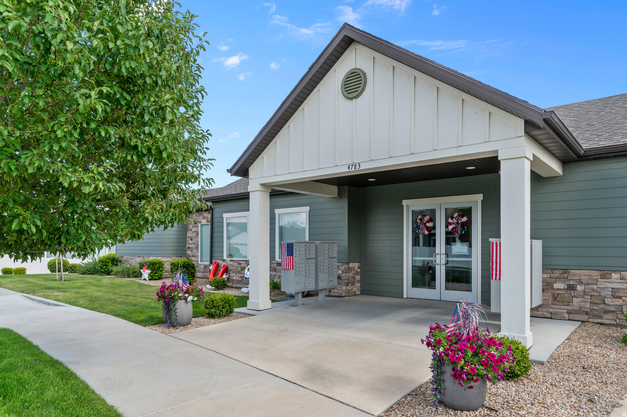 GLENMOOR GREENS - Residential