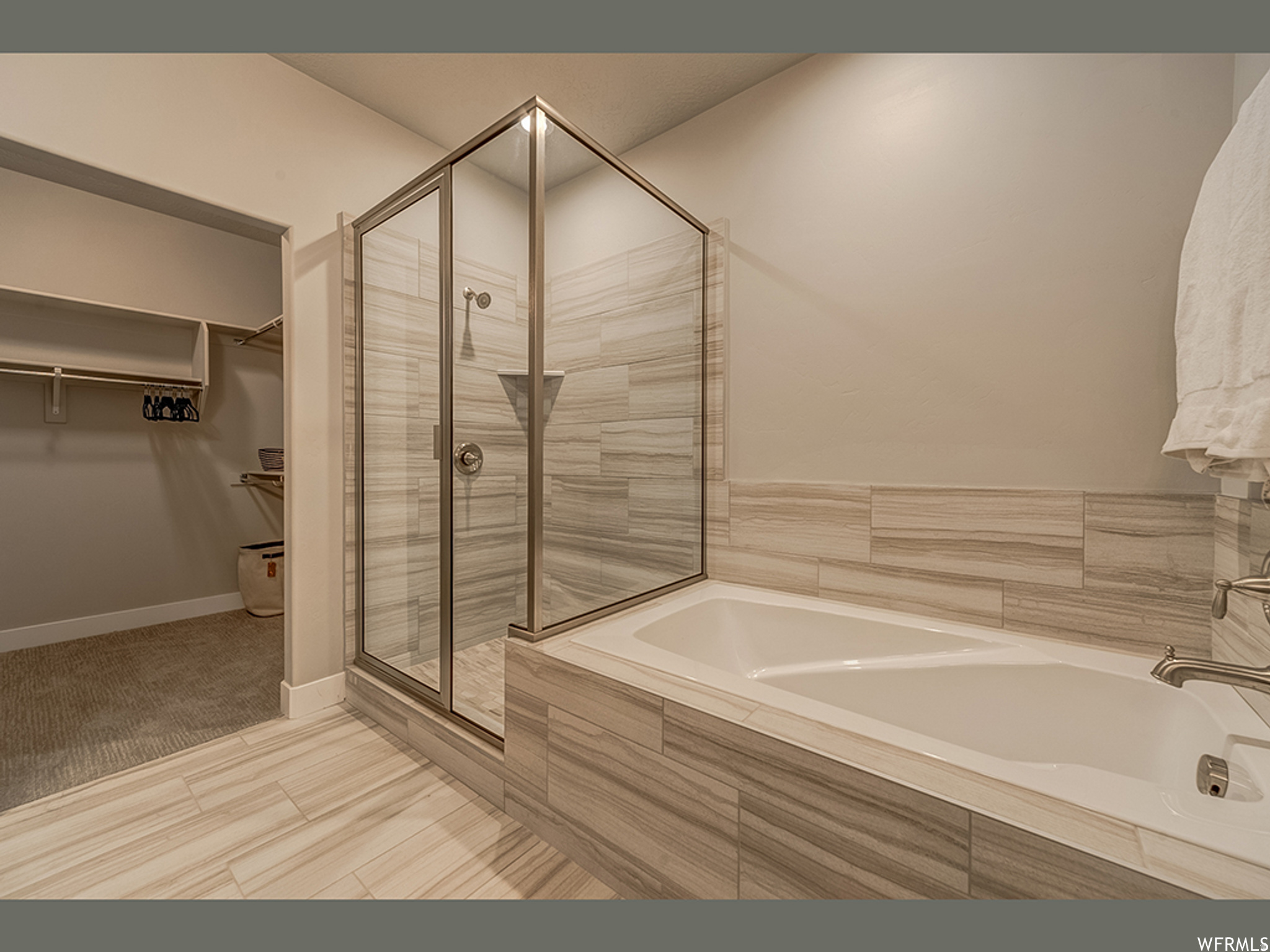 GLENMOOR GREENS - Residential