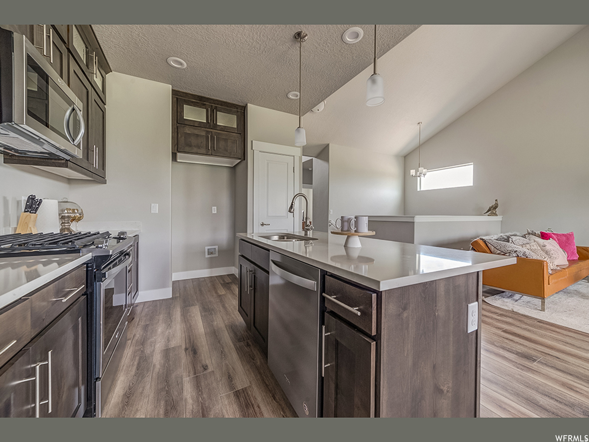 GLENMOOR GREENS - Residential