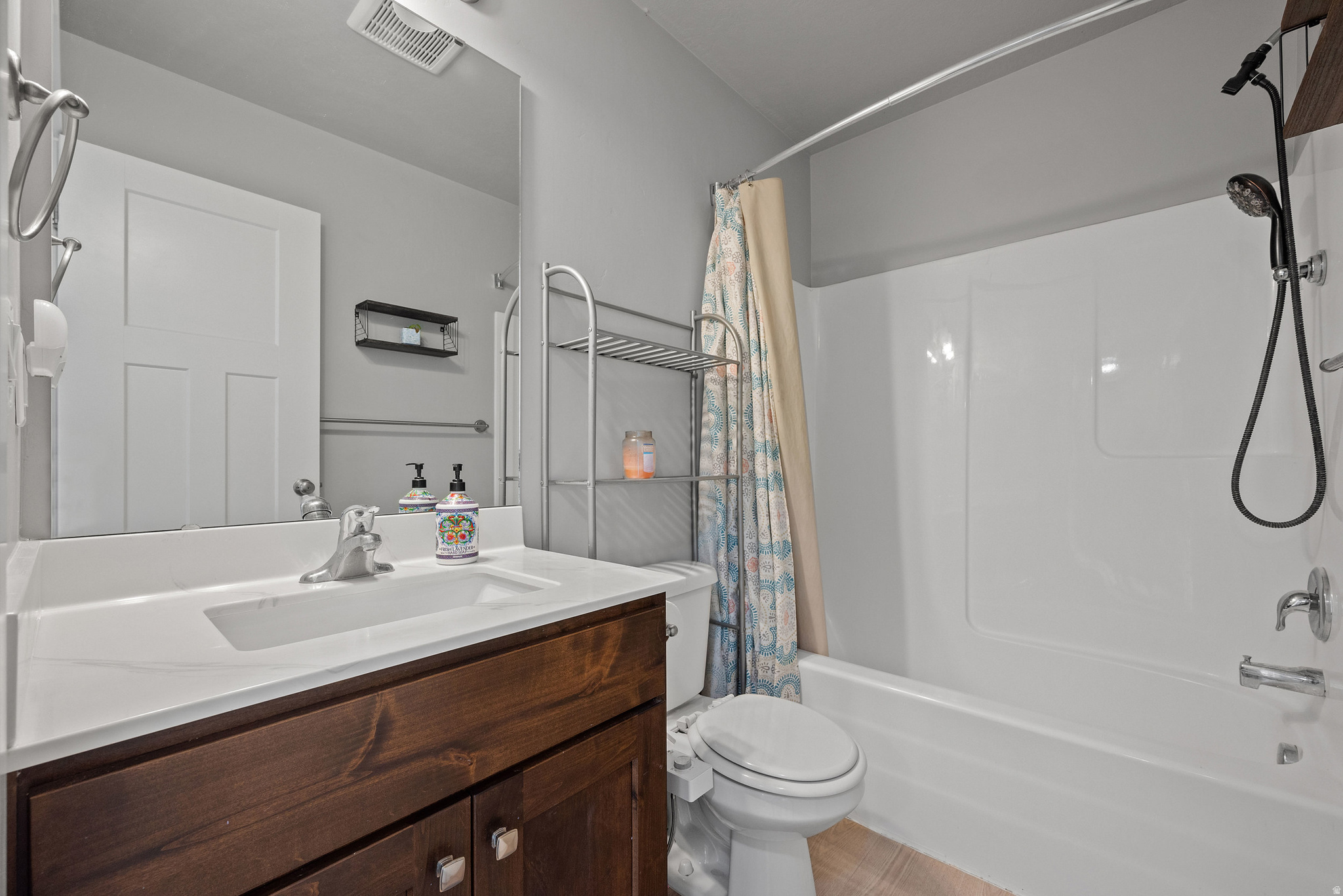 CHADAZ ESTATES - Residential