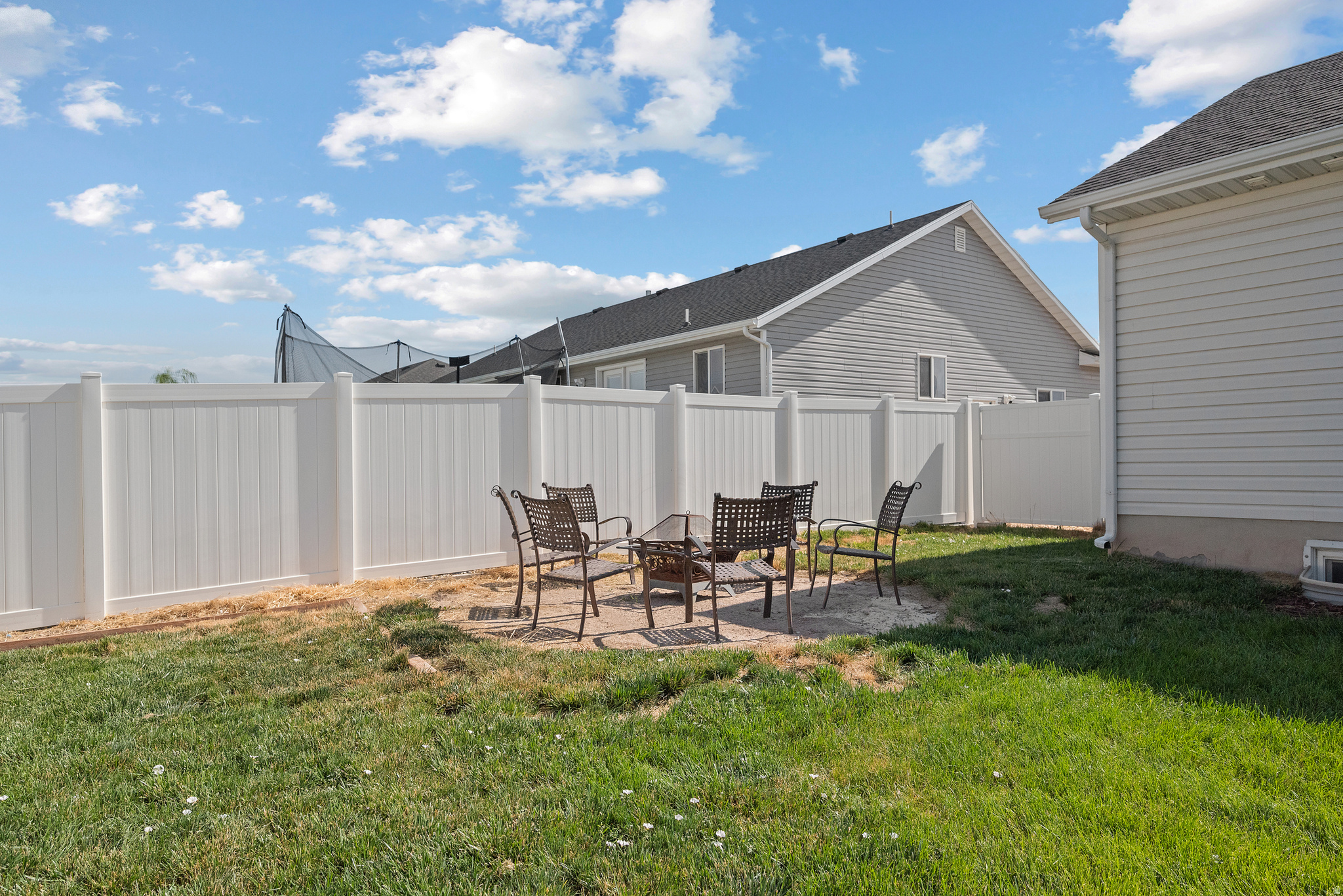 CHADAZ ESTATES - Residential