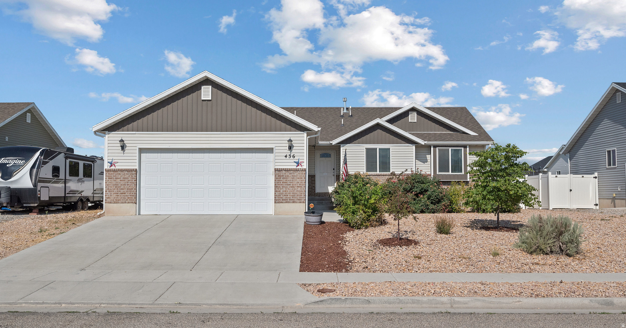 CHADAZ ESTATES - Residential