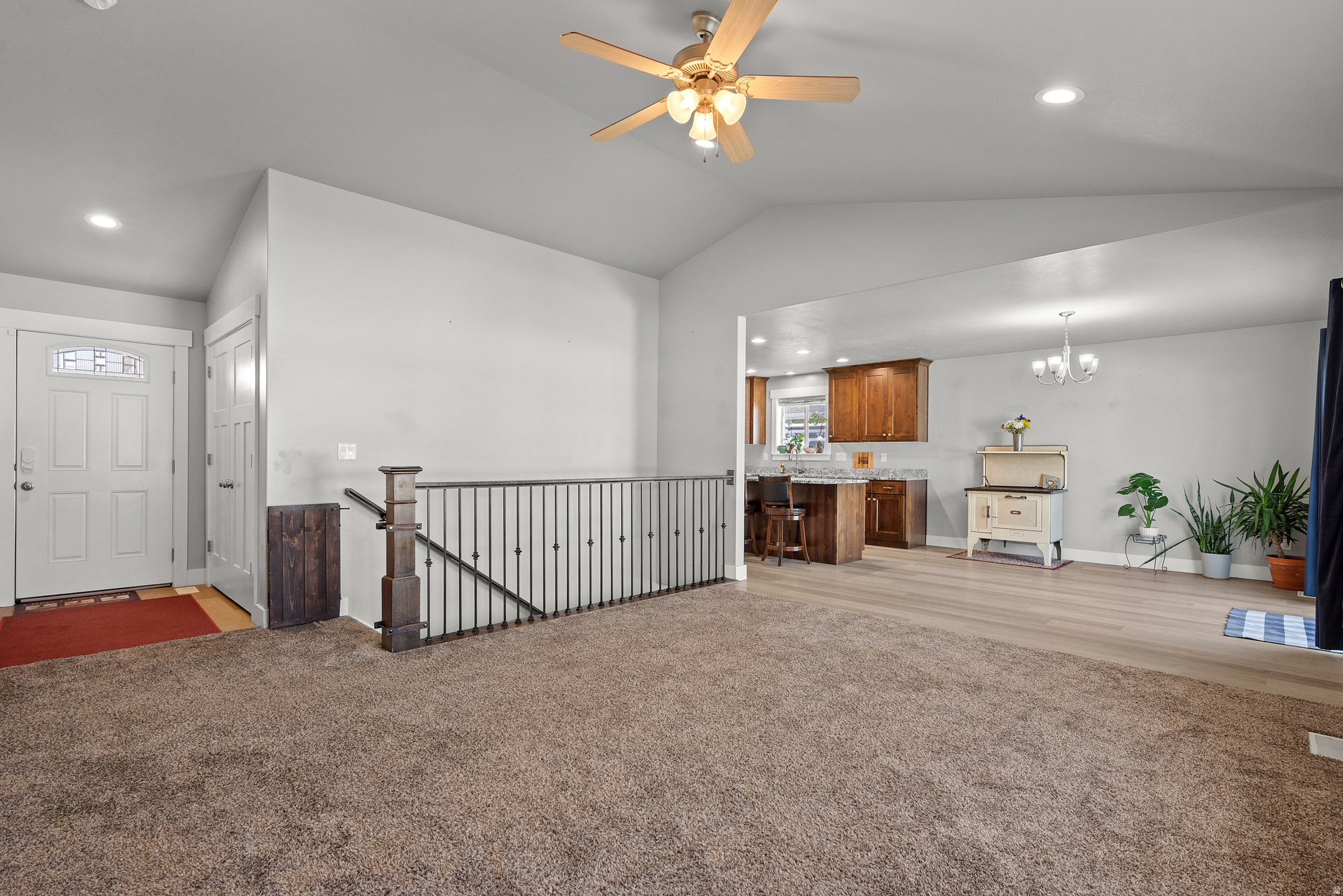 CHADAZ ESTATES - Residential