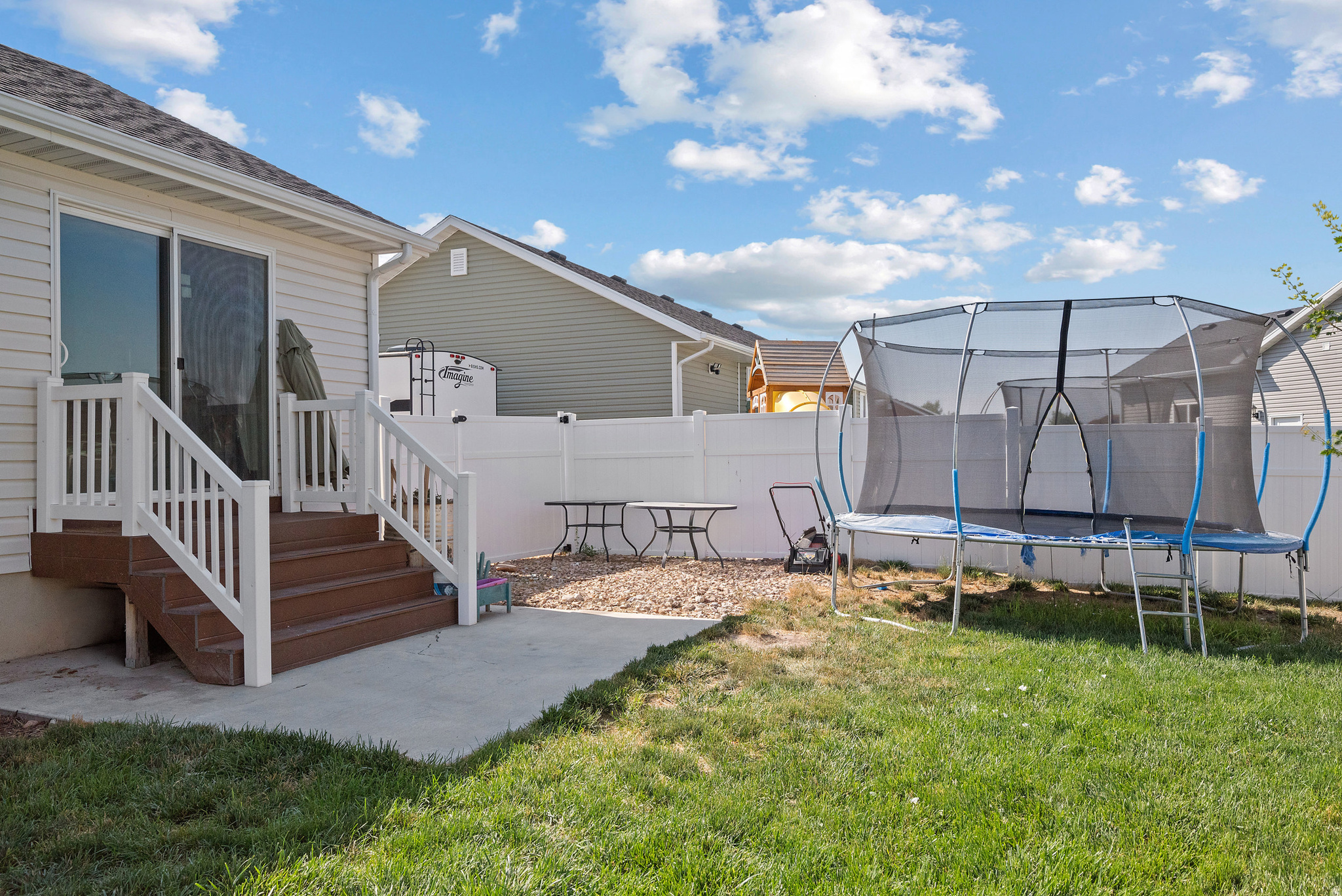 CHADAZ ESTATES - Residential