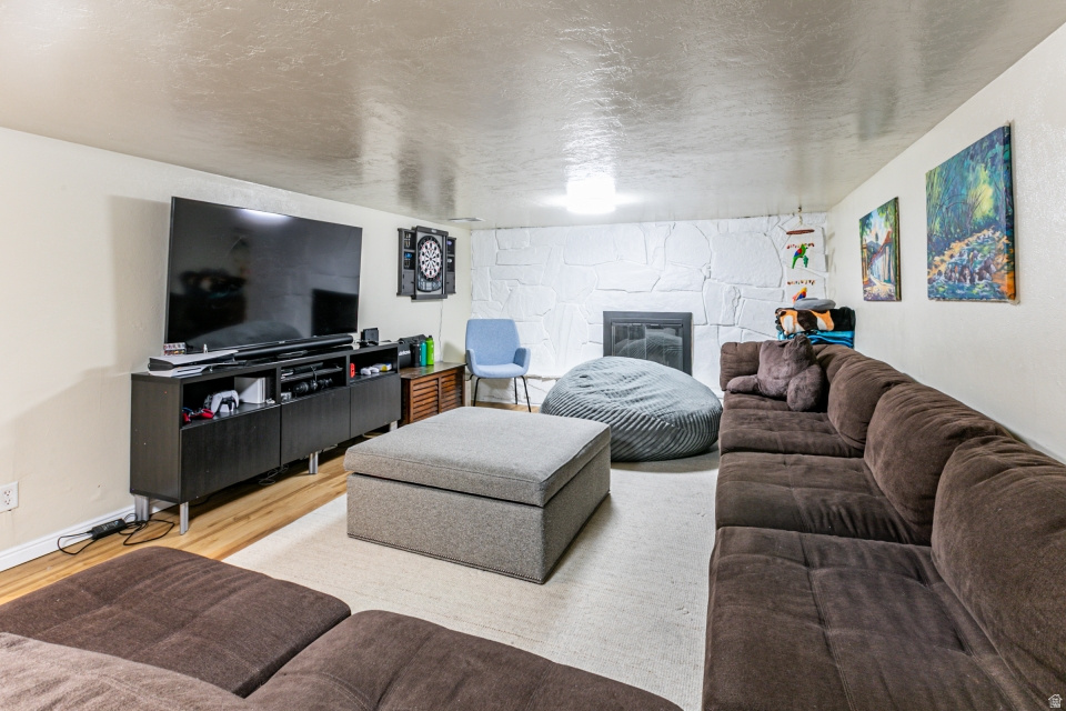 WESTWOOD ESTATES - Residential