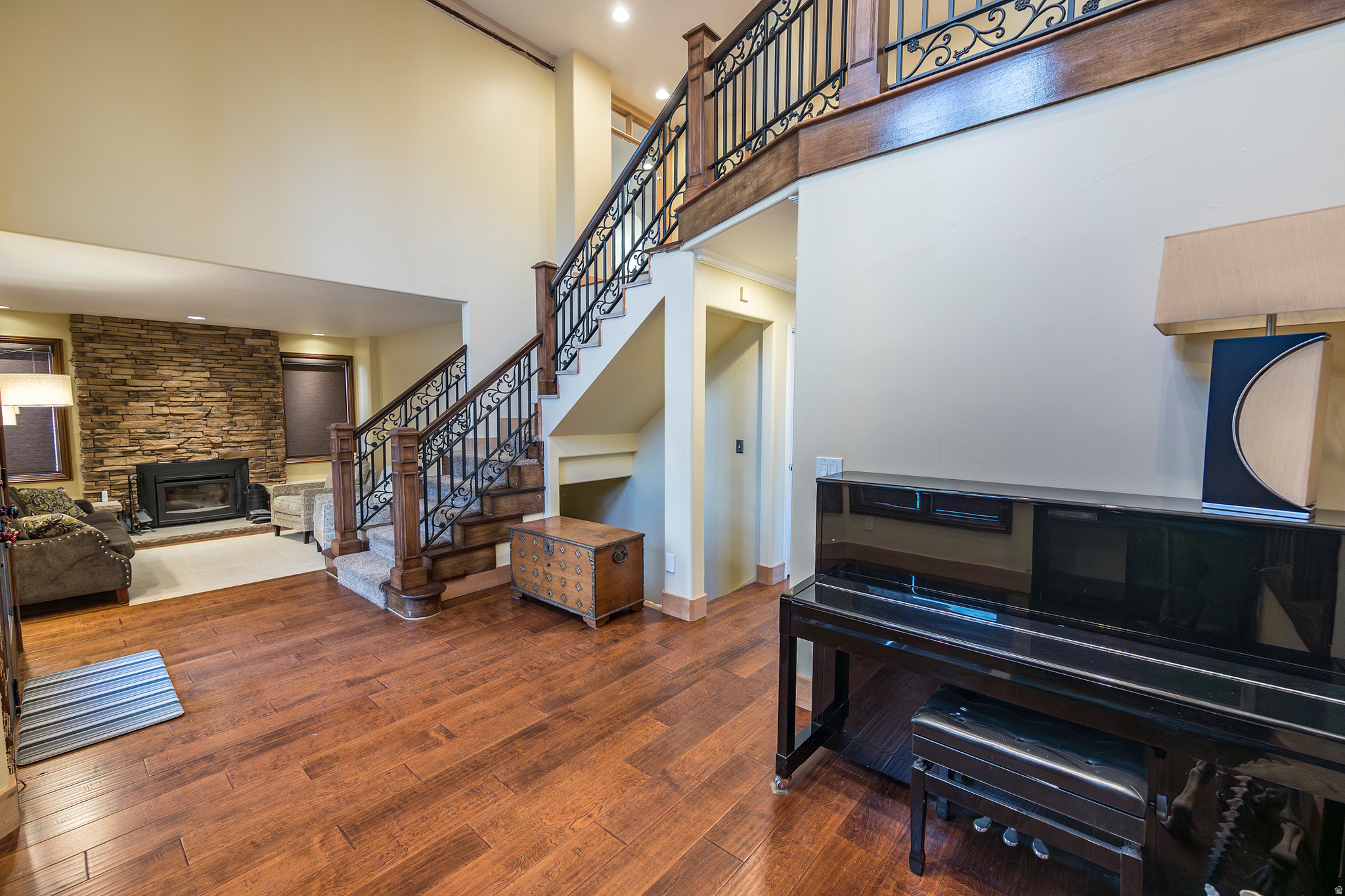 HIDDEN OAKS - Residential