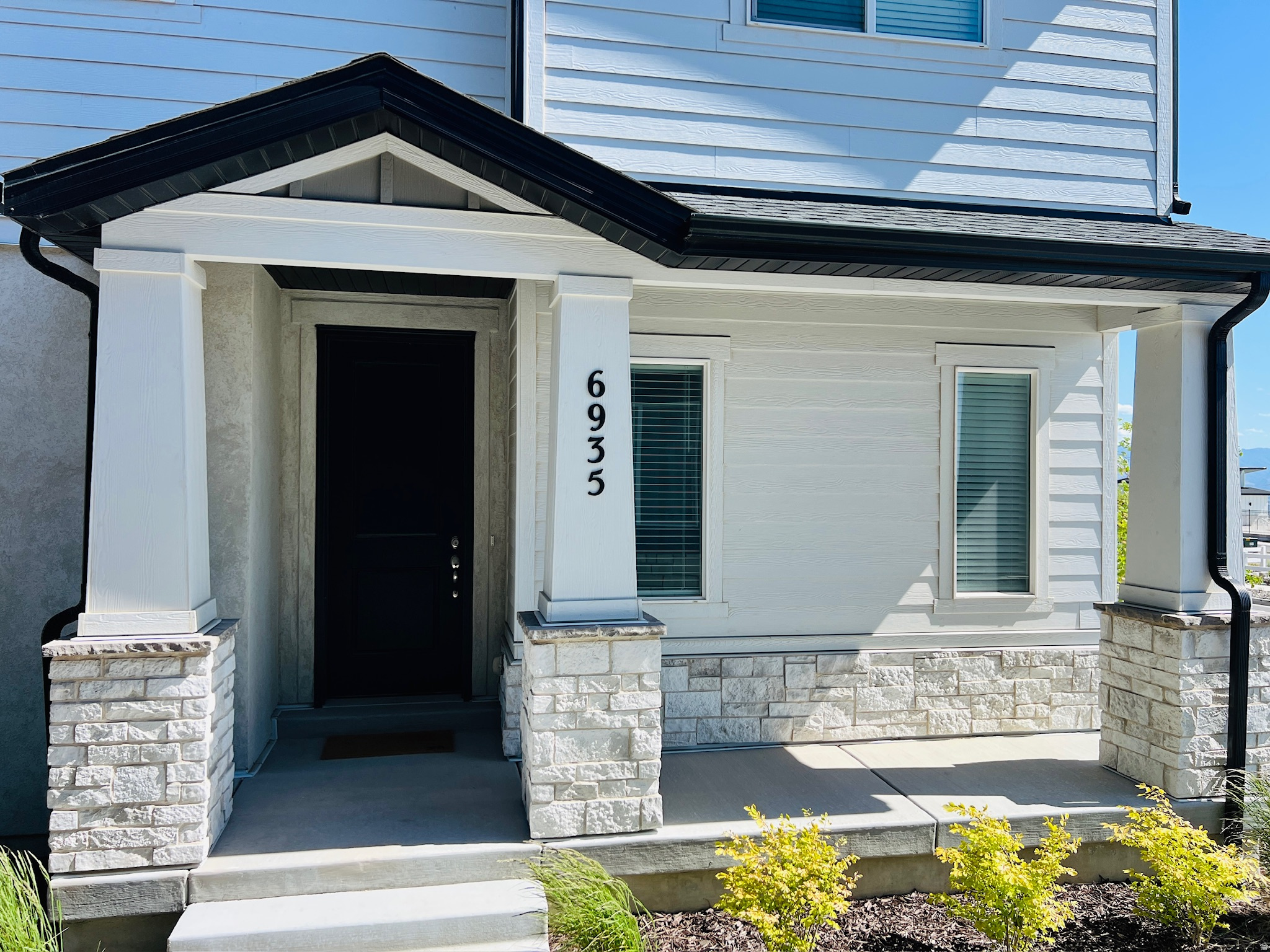 SKY RANCH - Residential