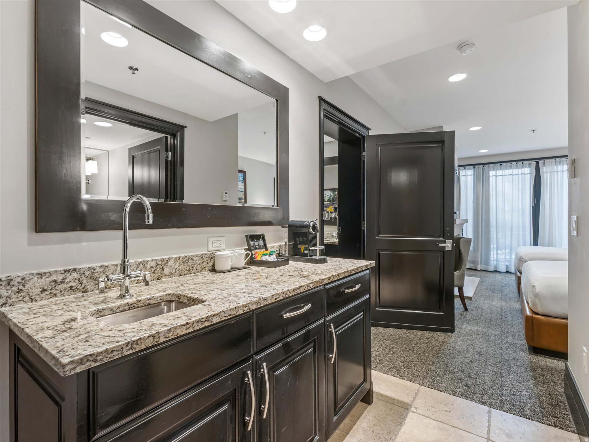 WALDORF ASTORIA - Residential