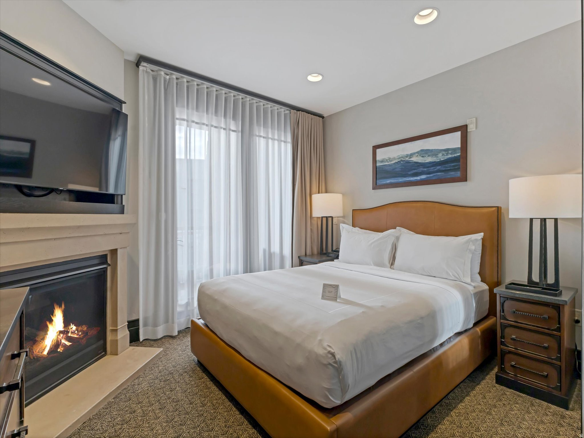 WALDORF ASTORIA - Residential