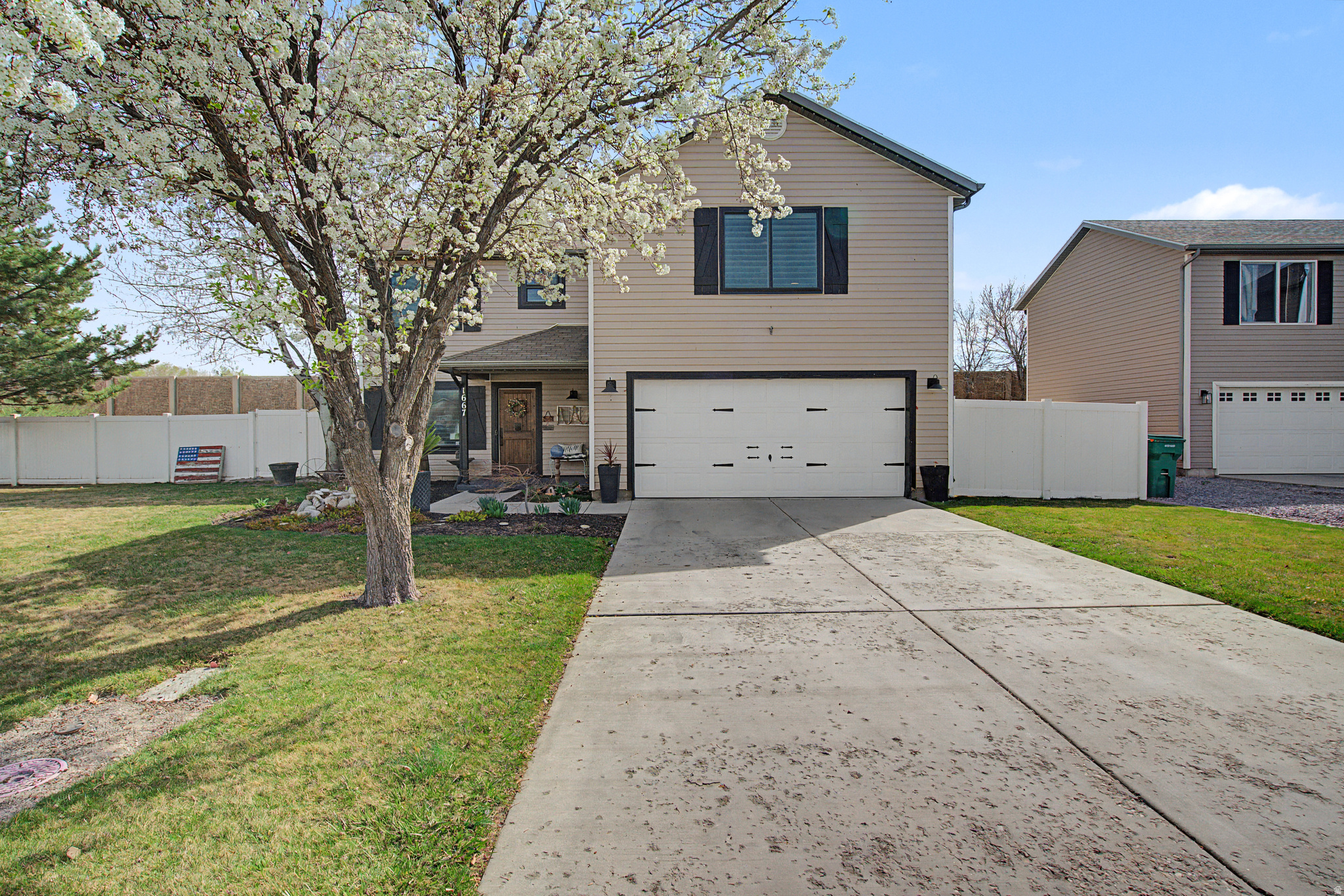 BENNY ESTATES - Residential