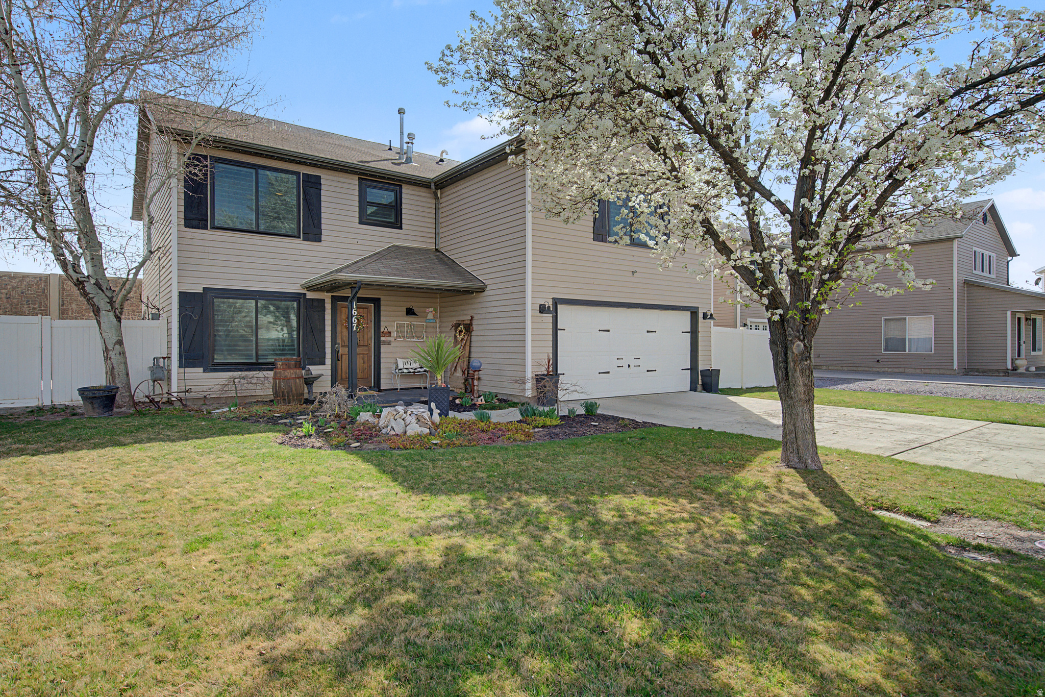 BENNY ESTATES - Residential