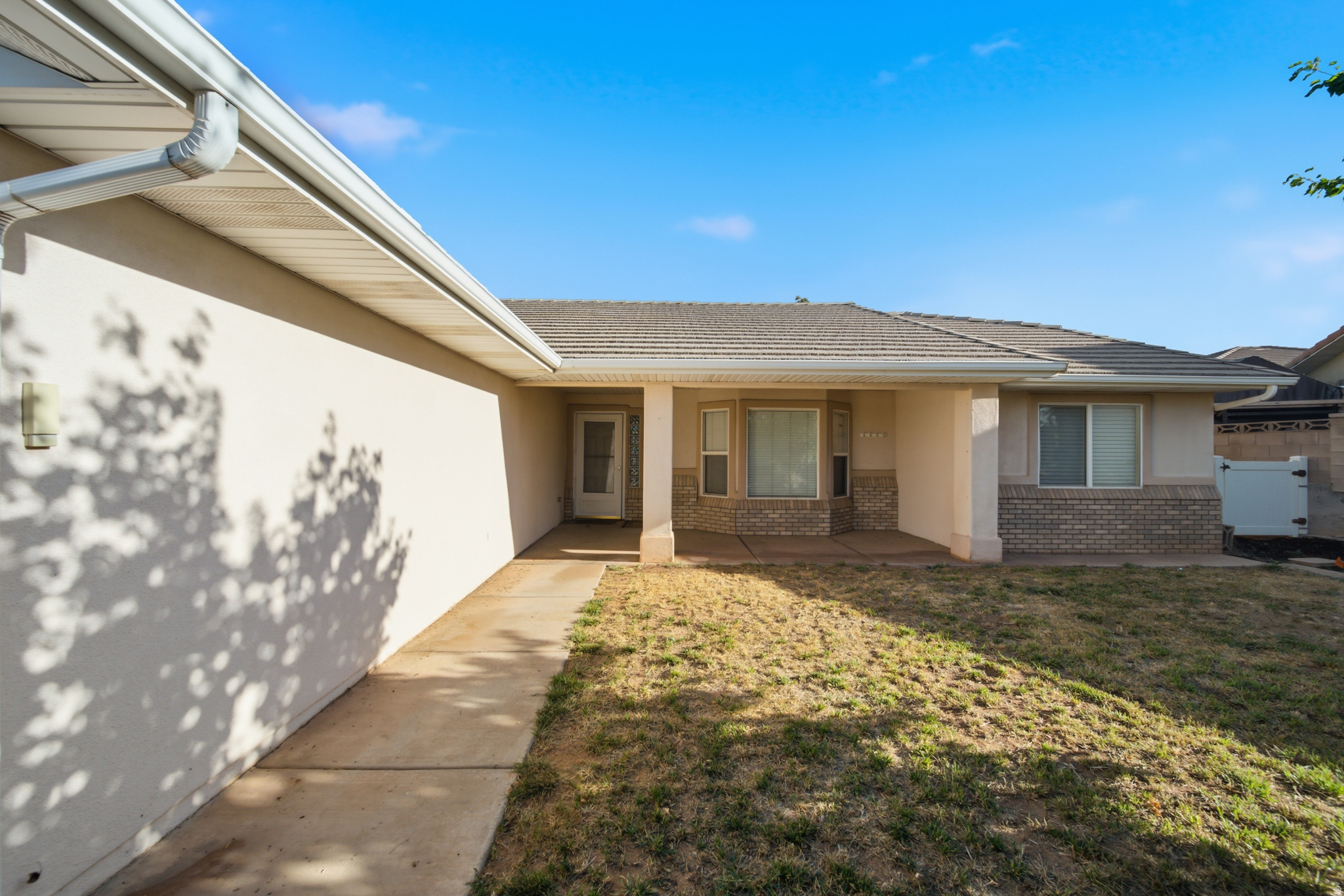 PIONEER COVE 2 - Residential
