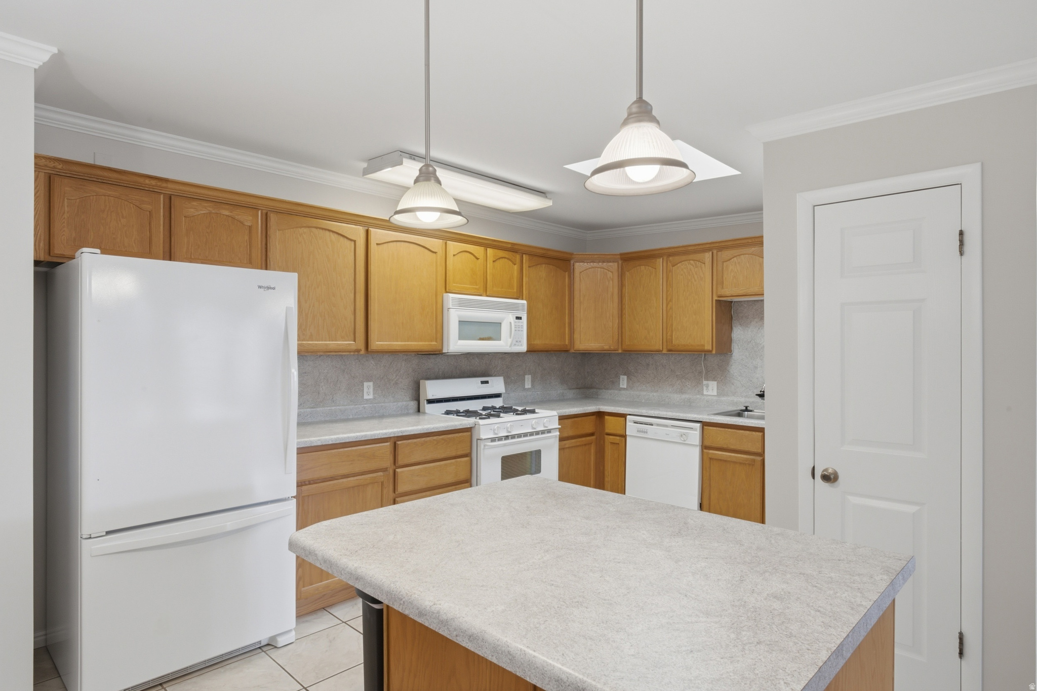 CAPRI PARK - Residential