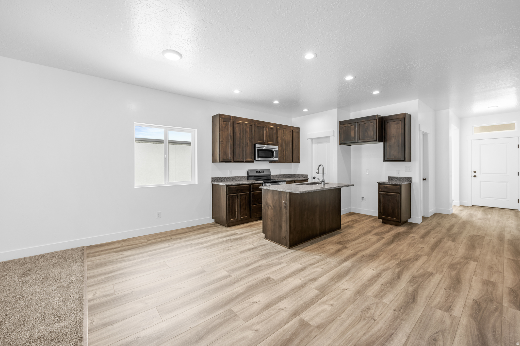 SUMMIT RIDGE THE HILLS - Residential