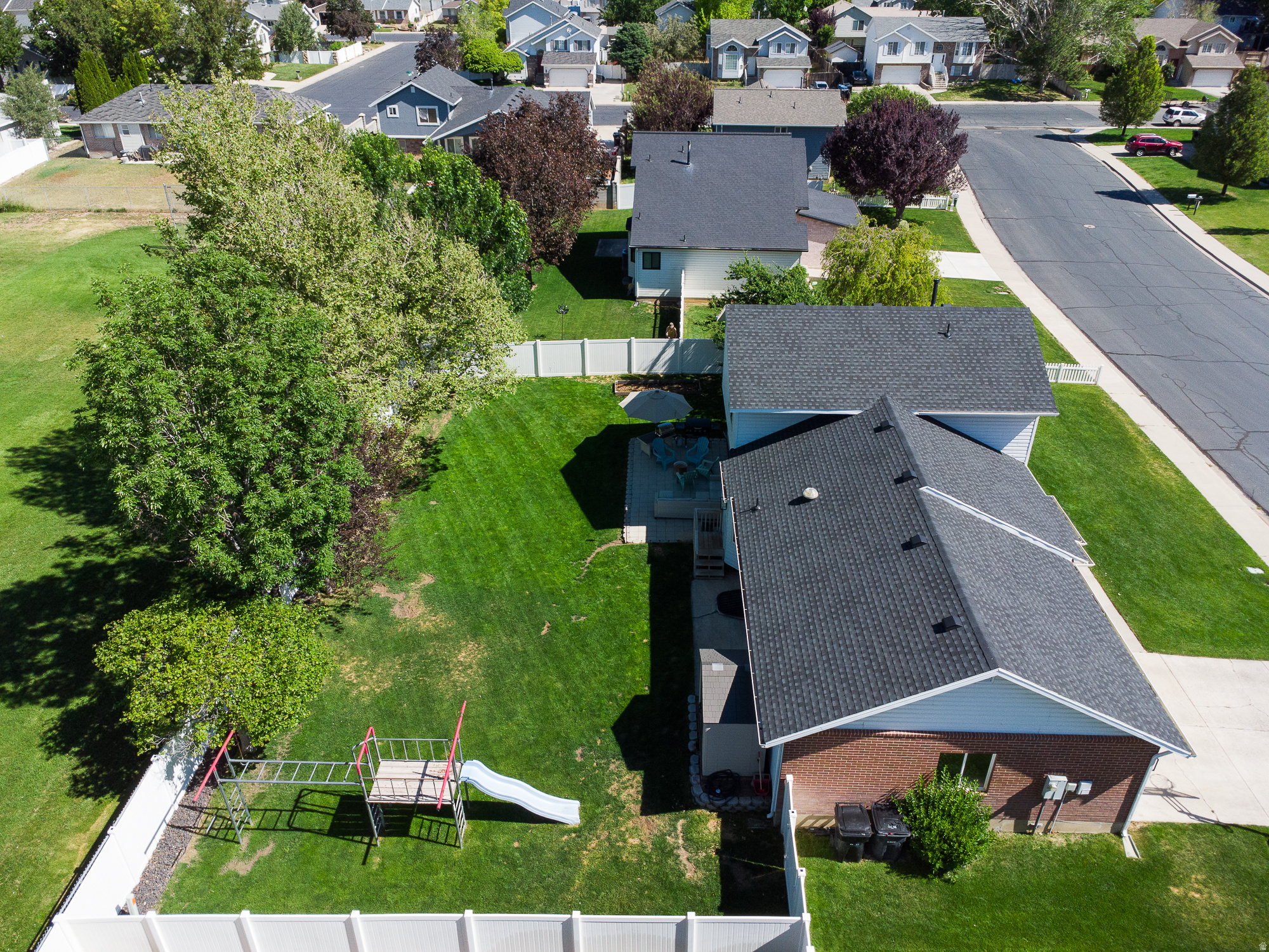CAMBRIDGE ESTATES - Residential