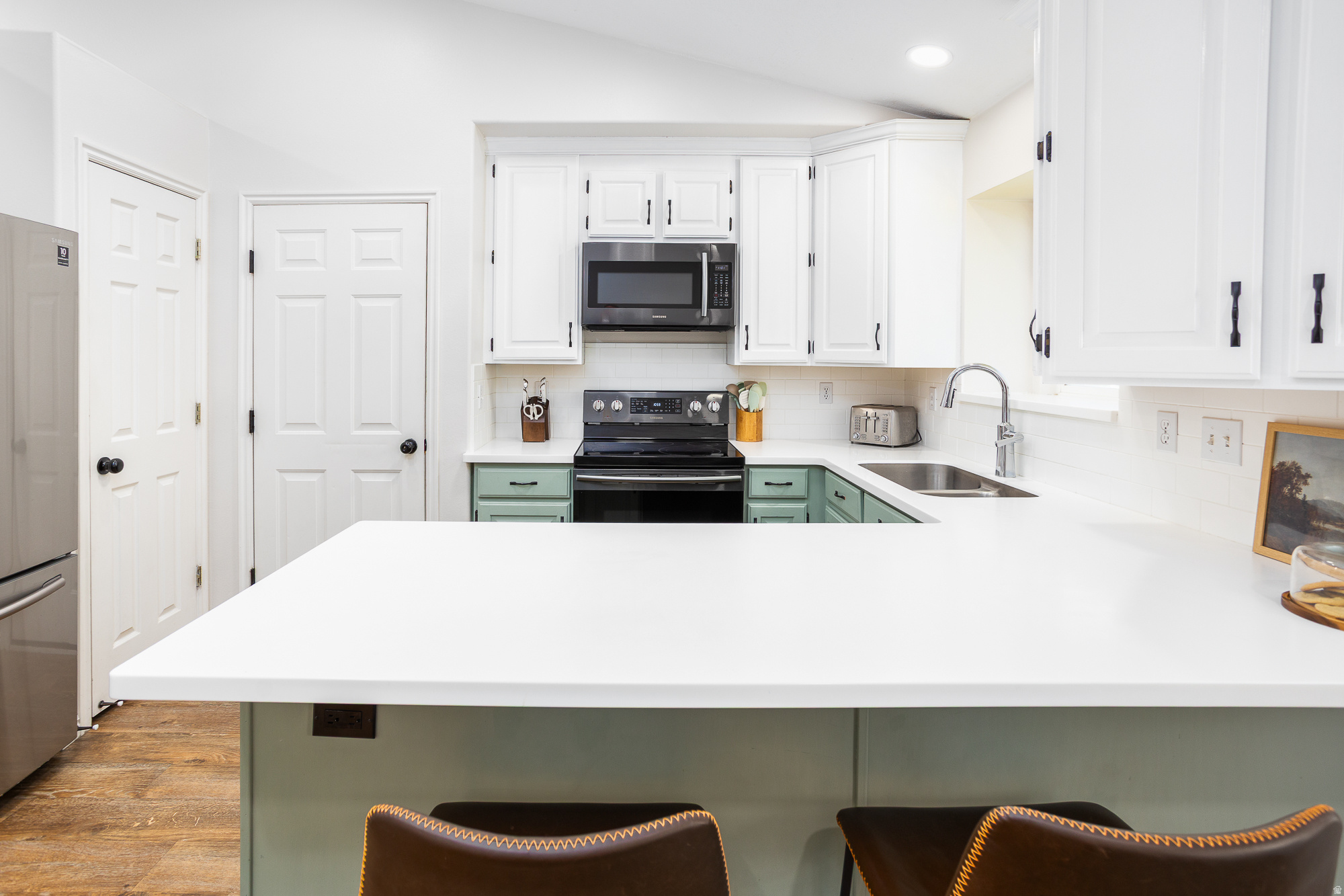 CAMBRIDGE ESTATES - Residential