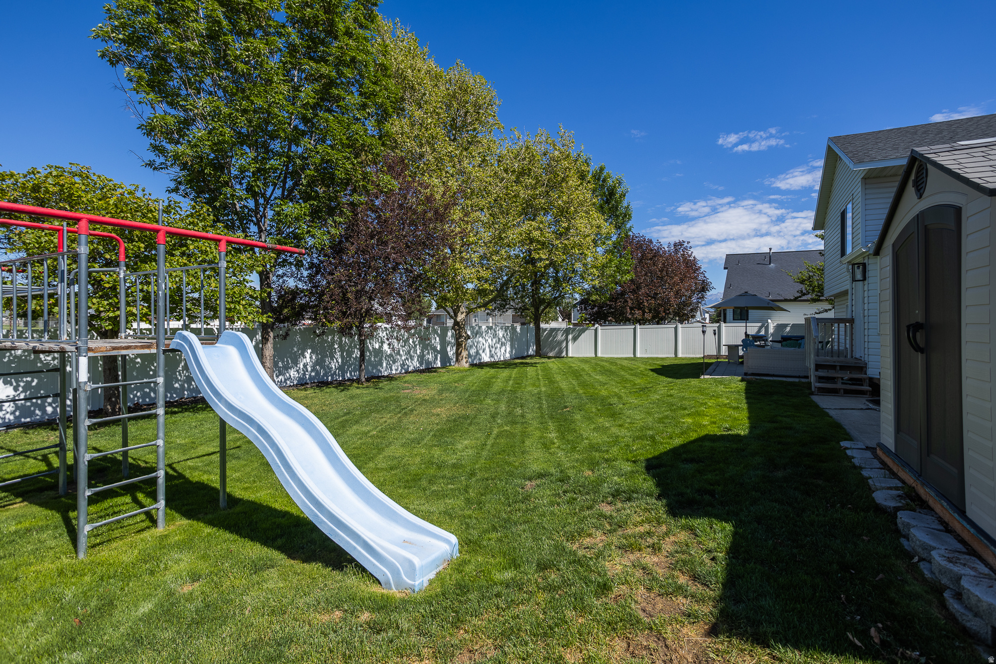 CAMBRIDGE ESTATES - Residential