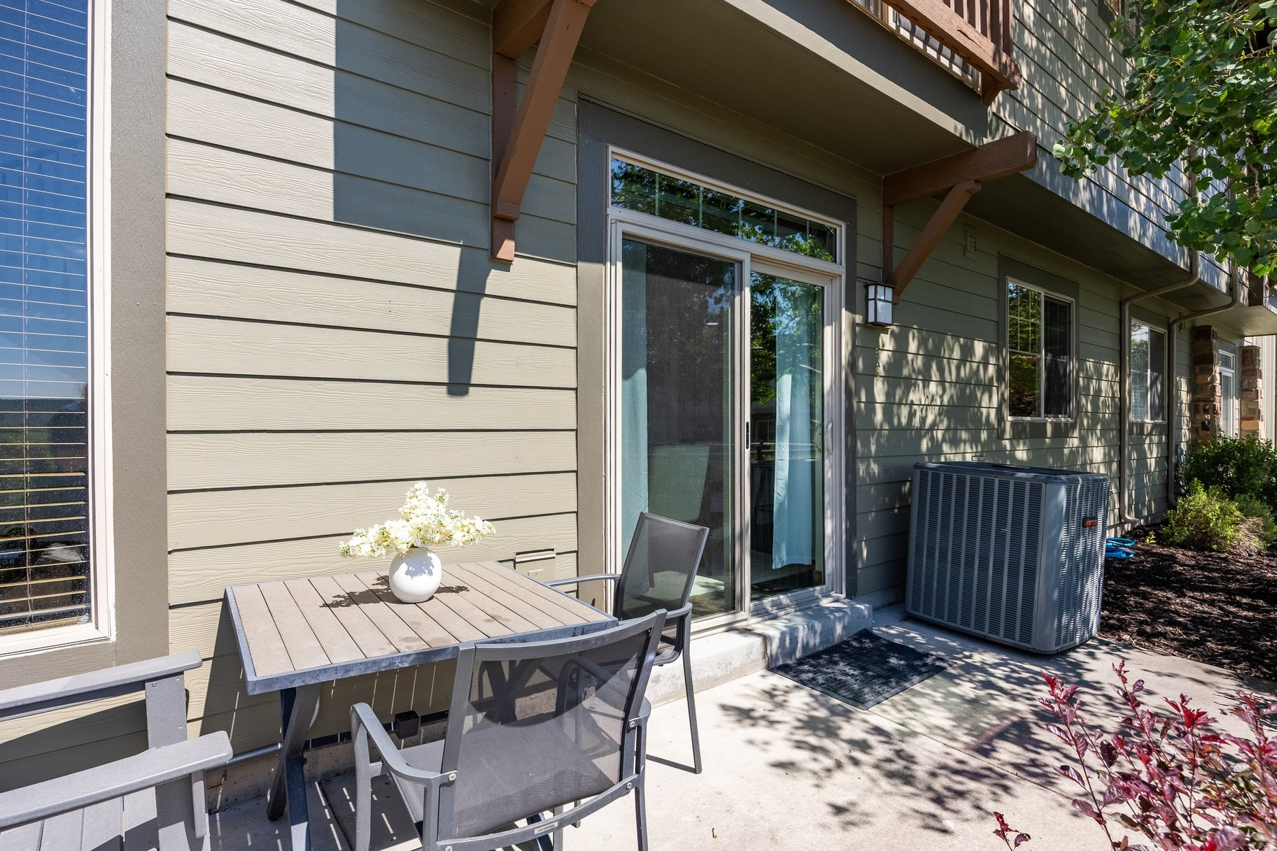FOX POINTE @REDSTONE - Residential