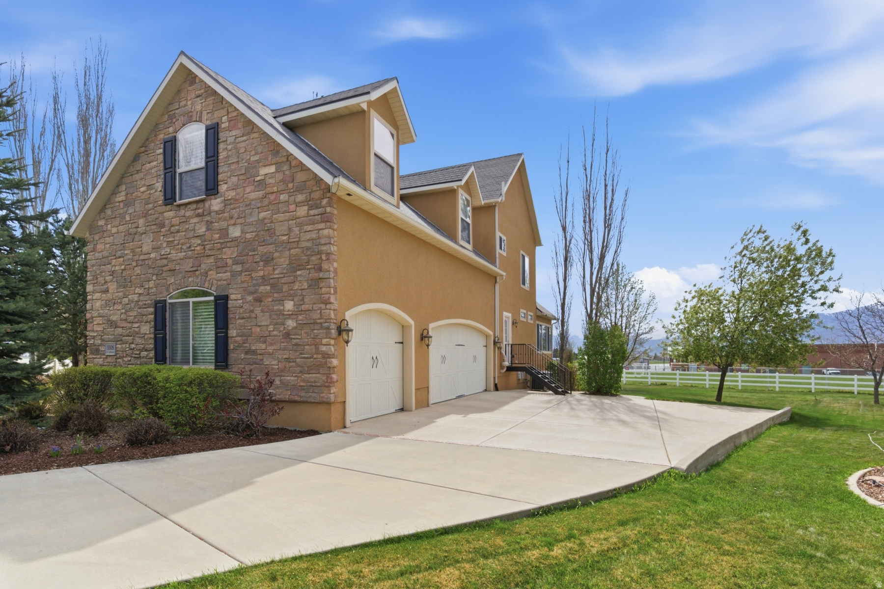 COBBLESTONE - Residential