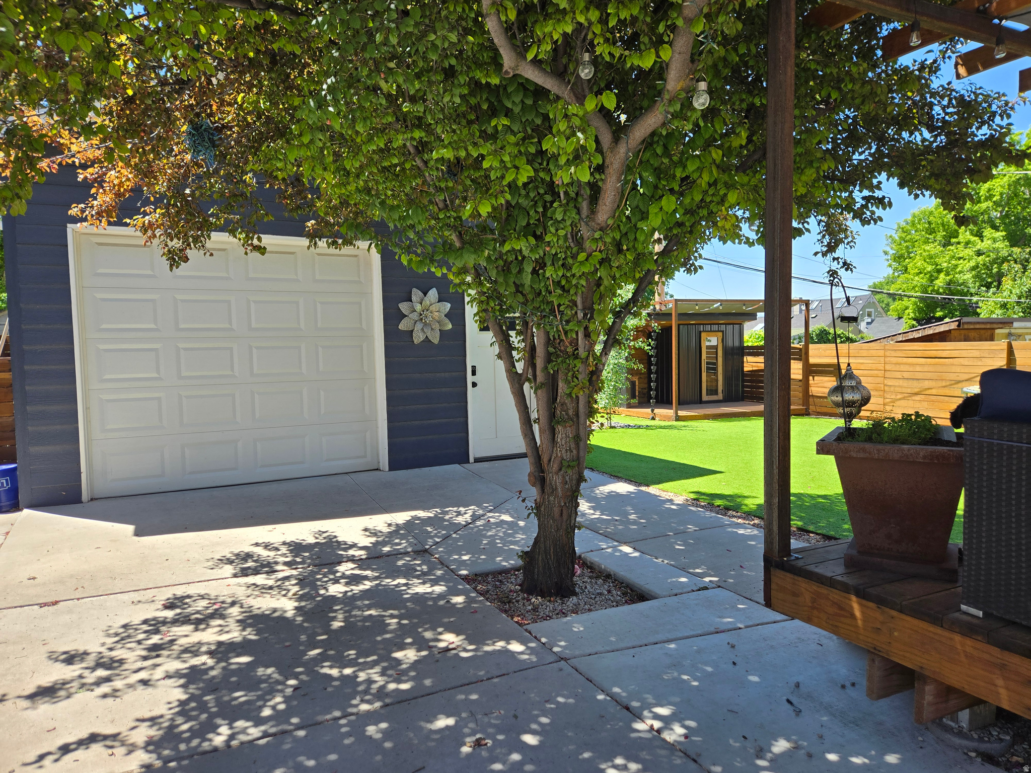SOUTH LAWN SUB - Residential
