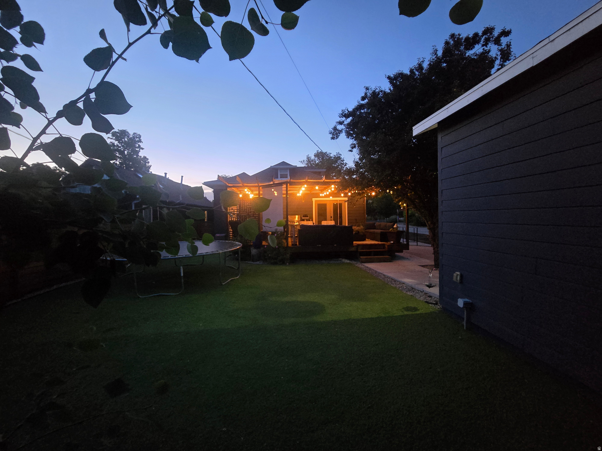SOUTH LAWN SUB - Residential