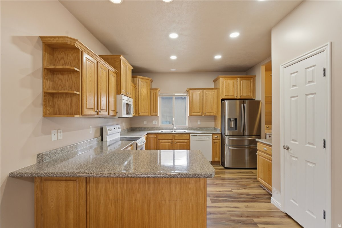 STONE CREEK - Residential