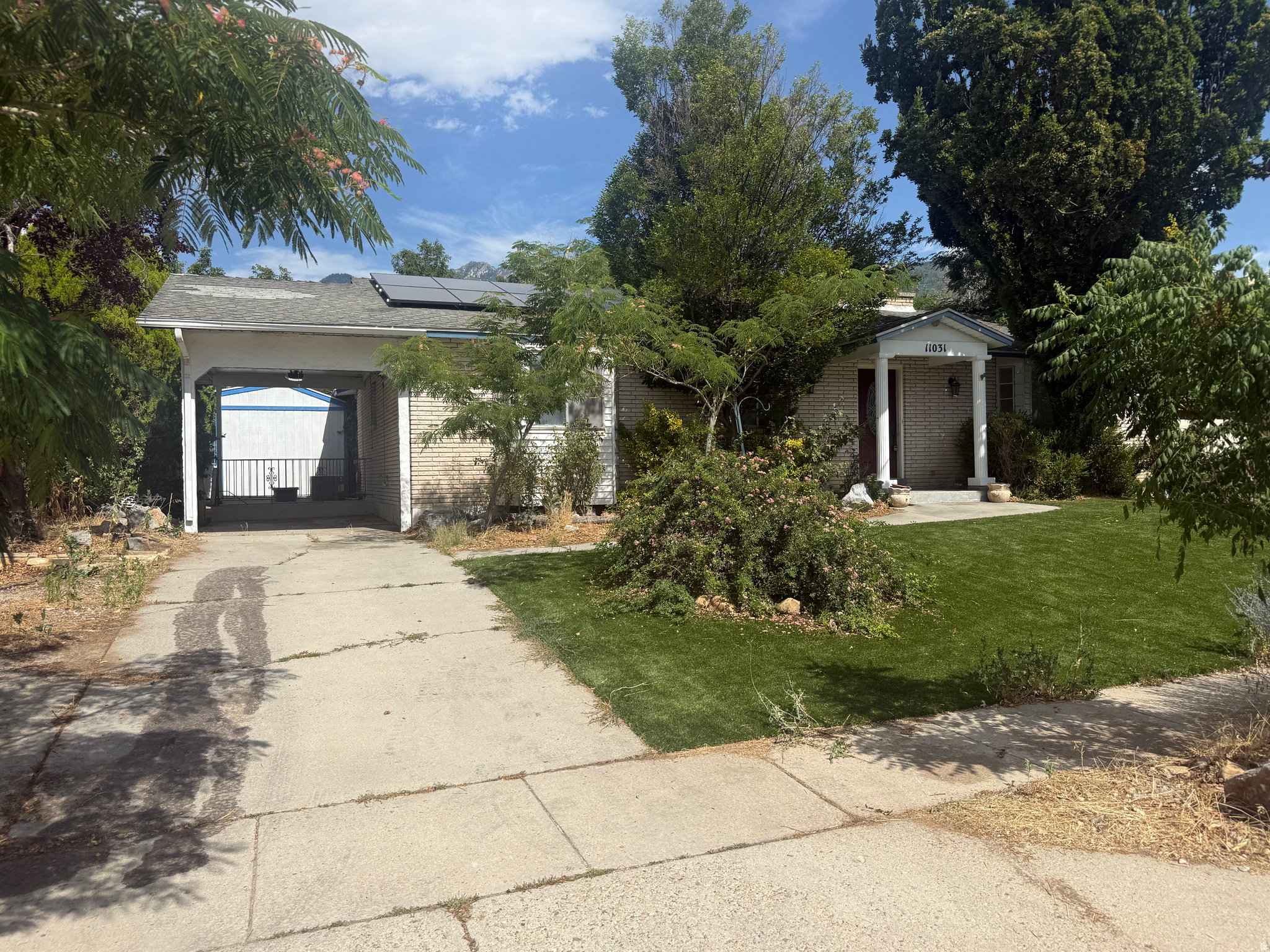 ROBINSON SQUARE - Residential