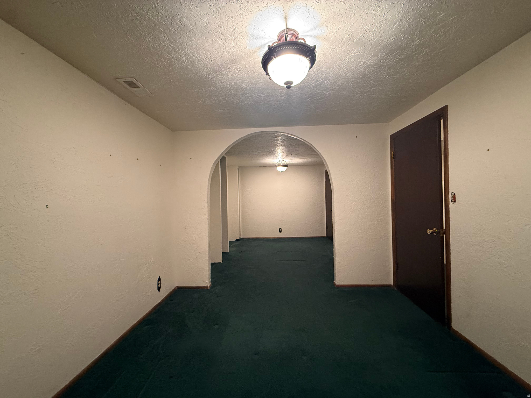 ROBINSON SQUARE - Residential