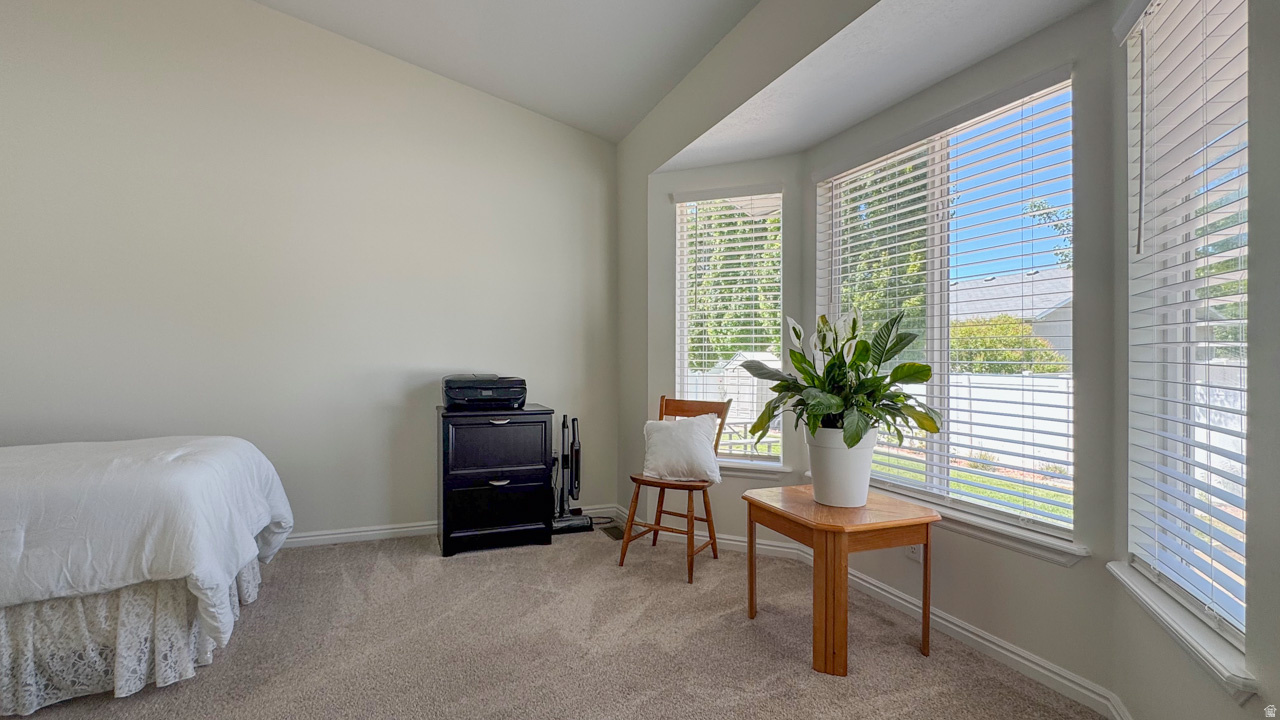 FARM MEADOWS - Residential