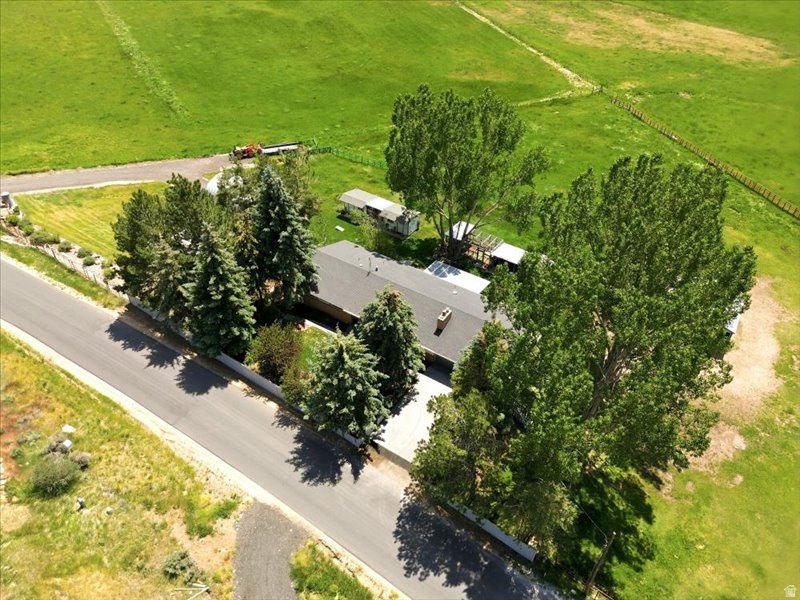 SOUTY SUMMIT - Residential