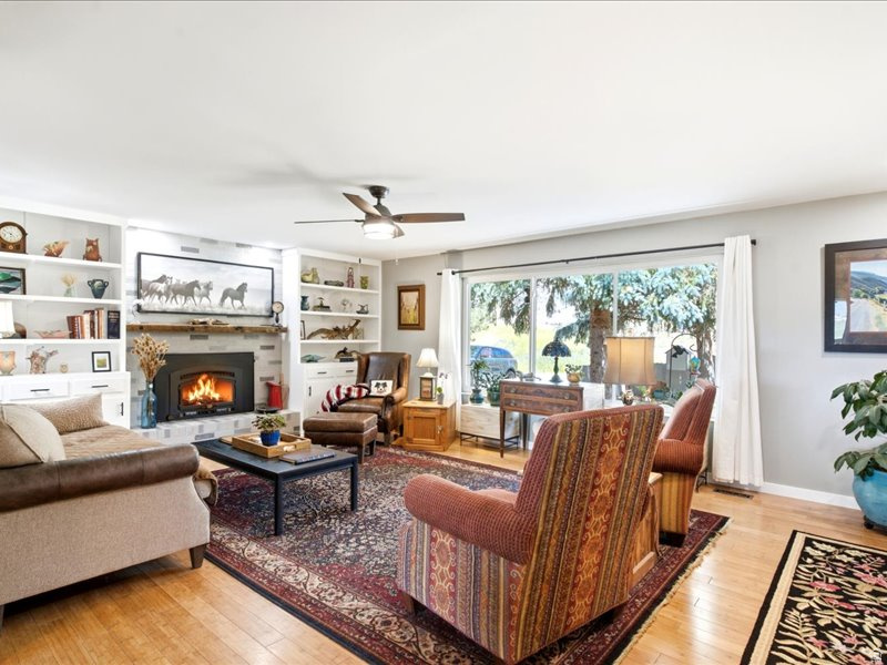 SOUTY SUMMIT - Residential