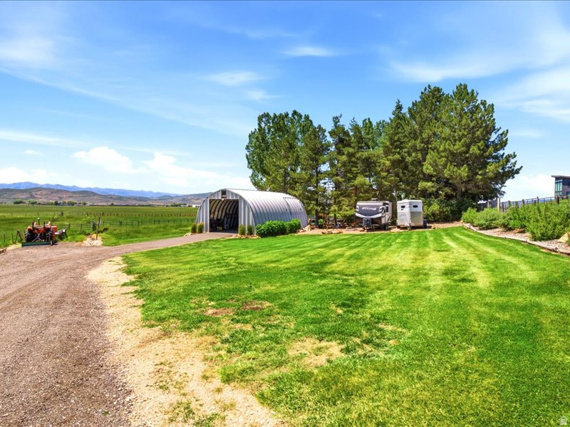 SOUTY SUMMIT - Residential