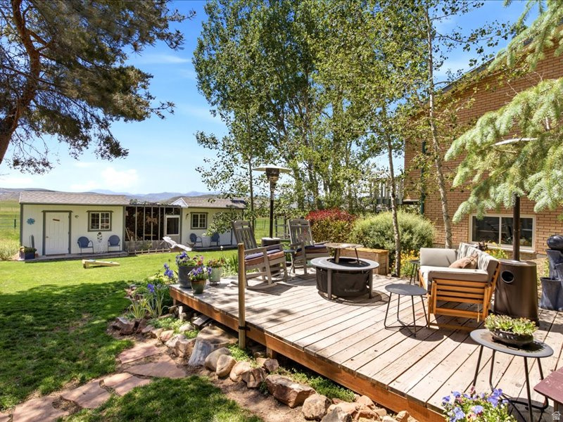 SOUTY SUMMIT - Residential