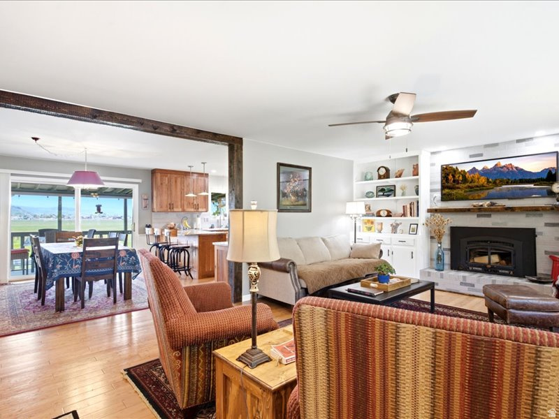 SOUTY SUMMIT - Residential