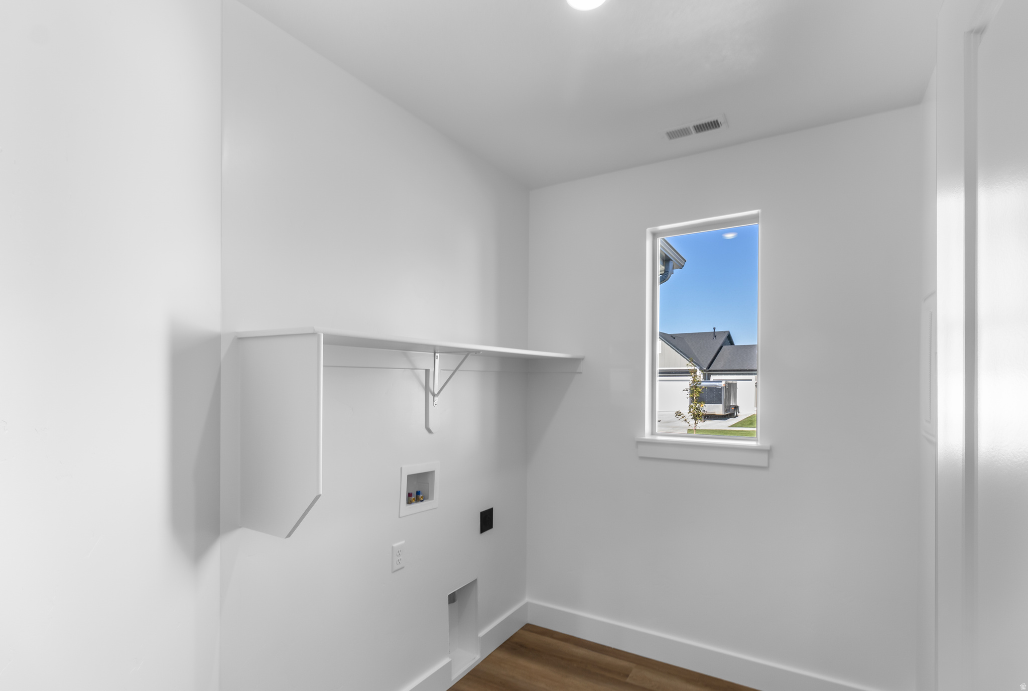 RIVERGATE - Residential