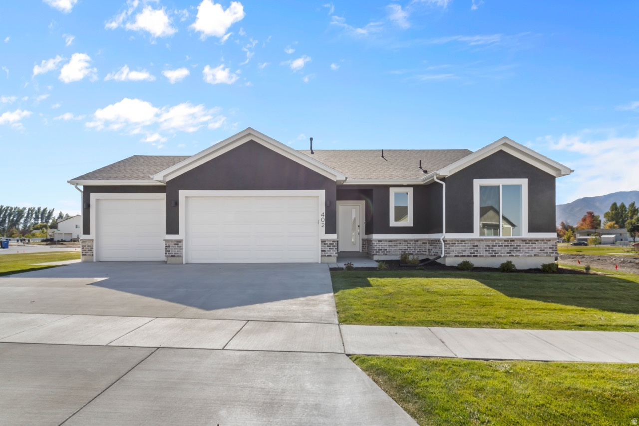 RIVERGATE - Residential