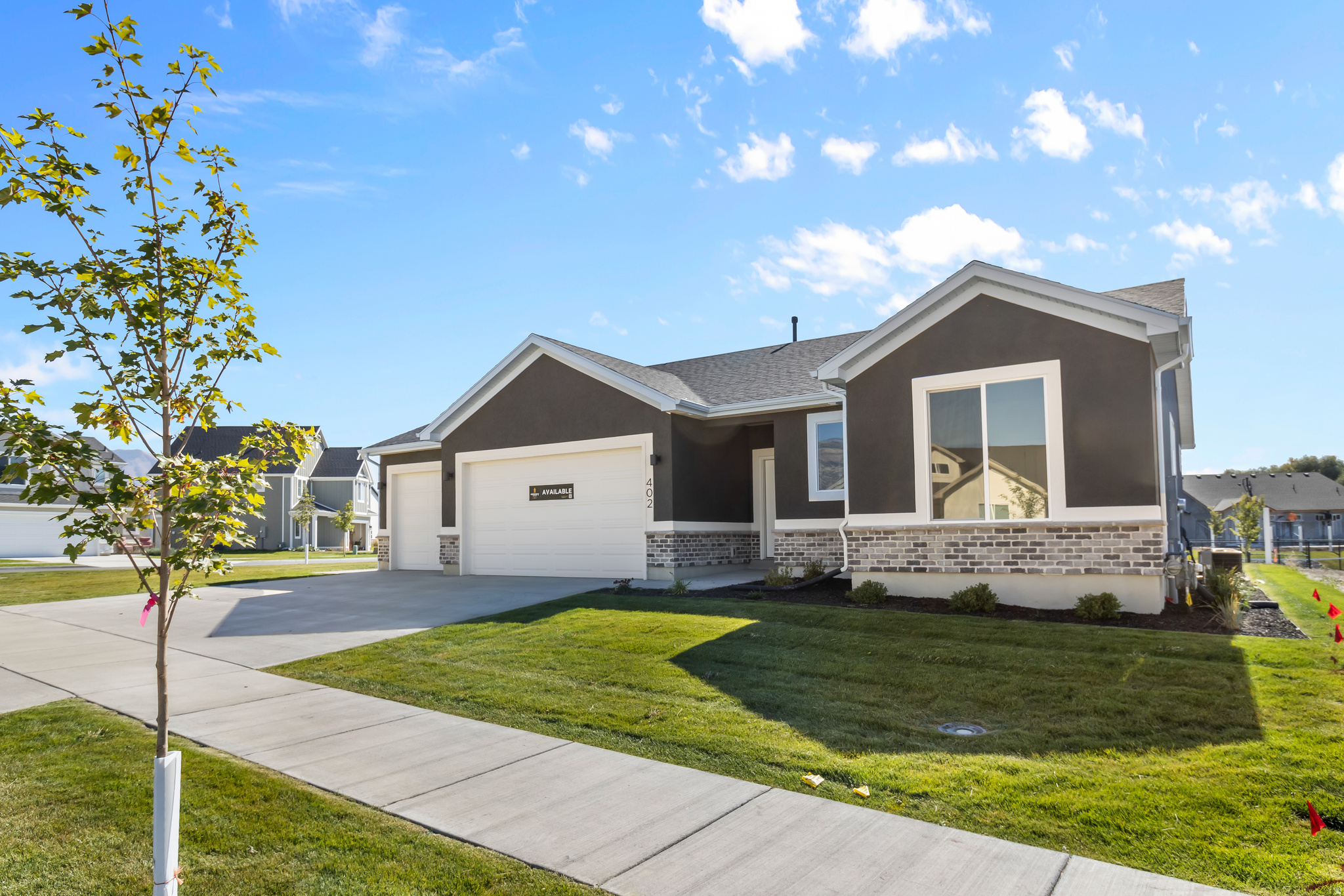 RIVERGATE - Residential