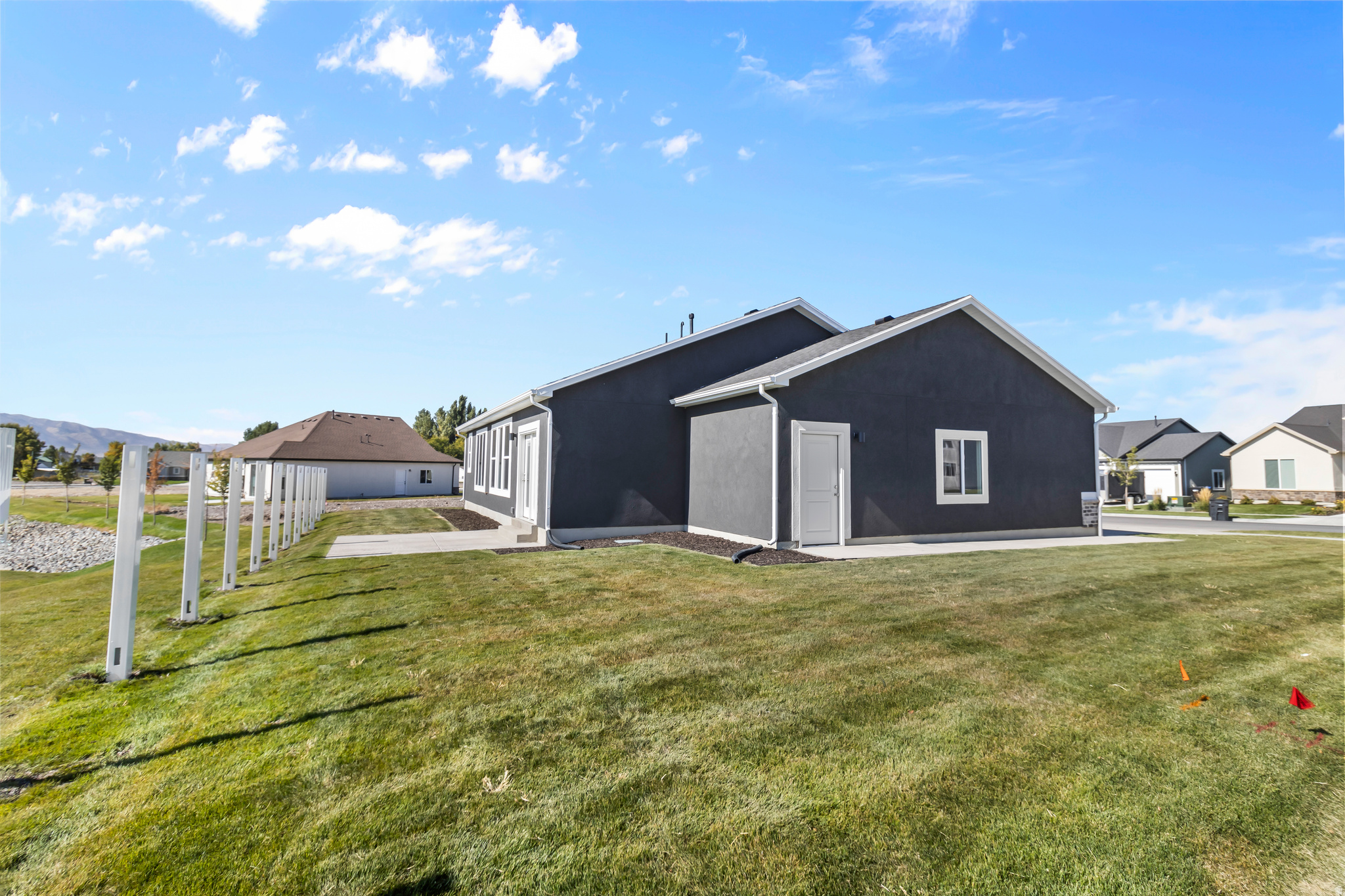 RIVERGATE - Residential