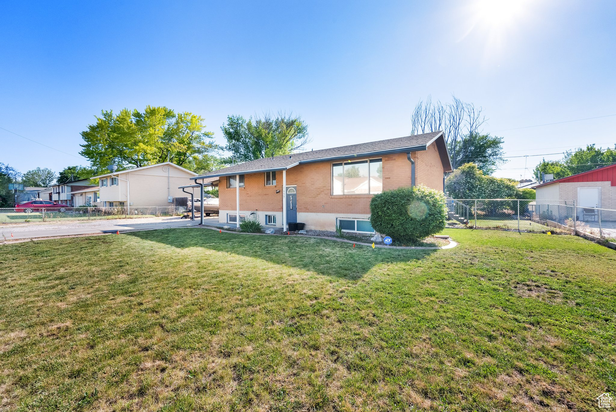 MUIR - Residential